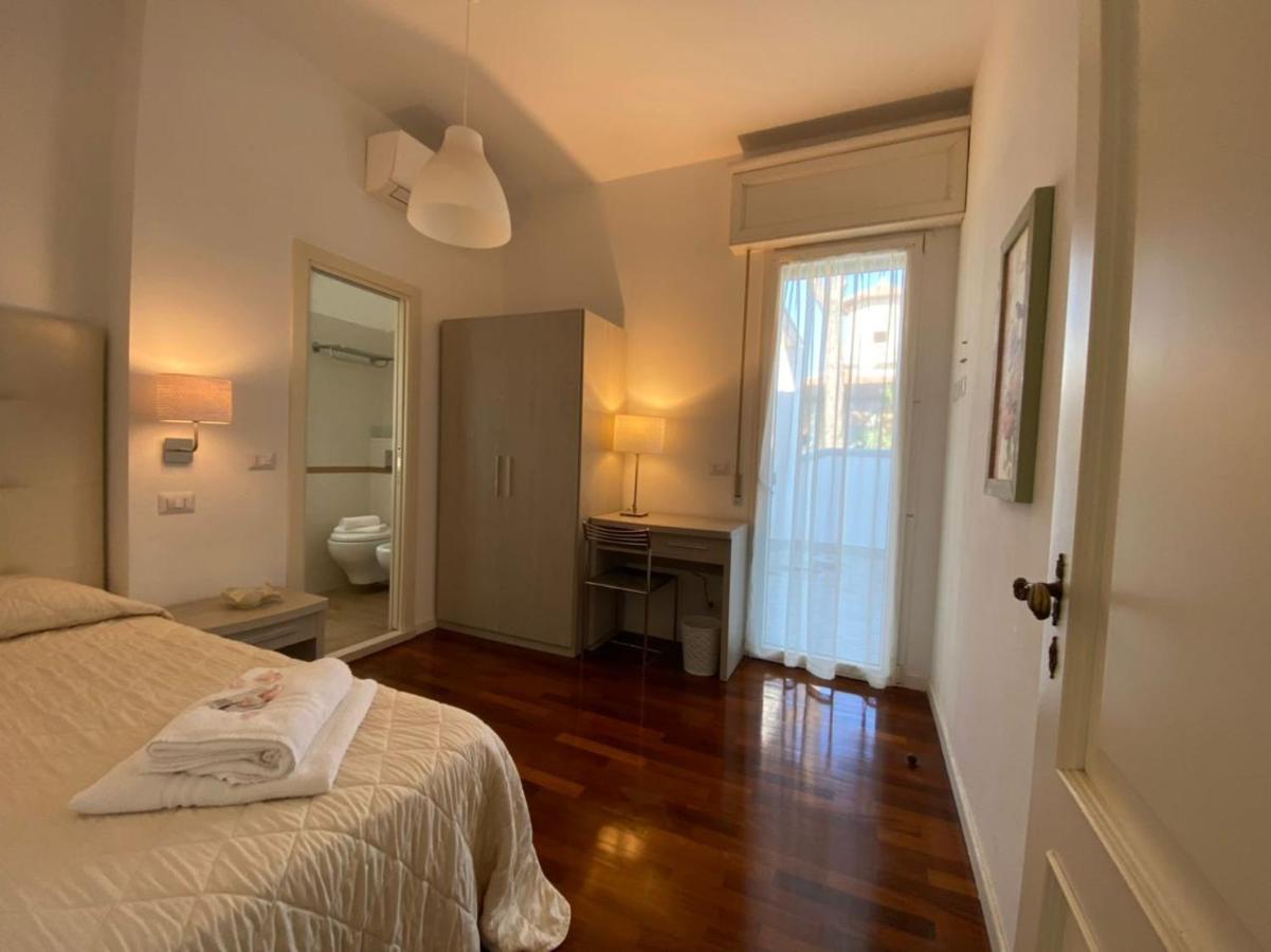 Villa Alda Suites & Rooms 체르비아 외부 사진